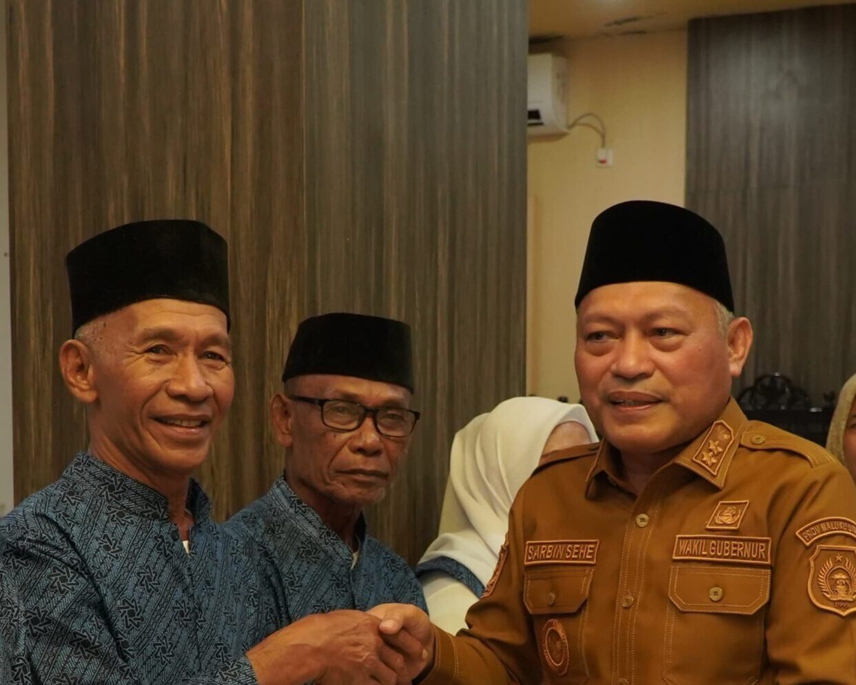 Wagub Sarbin Sehe: Umroh Gratis Bukti Transformasi Birokrasi Malut yang Bersih dan&hellip;