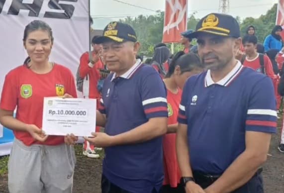 Pemprov Malut Apresiasi Atlet Berprestasi, Bonus Puluhan Juta Digelontorkan