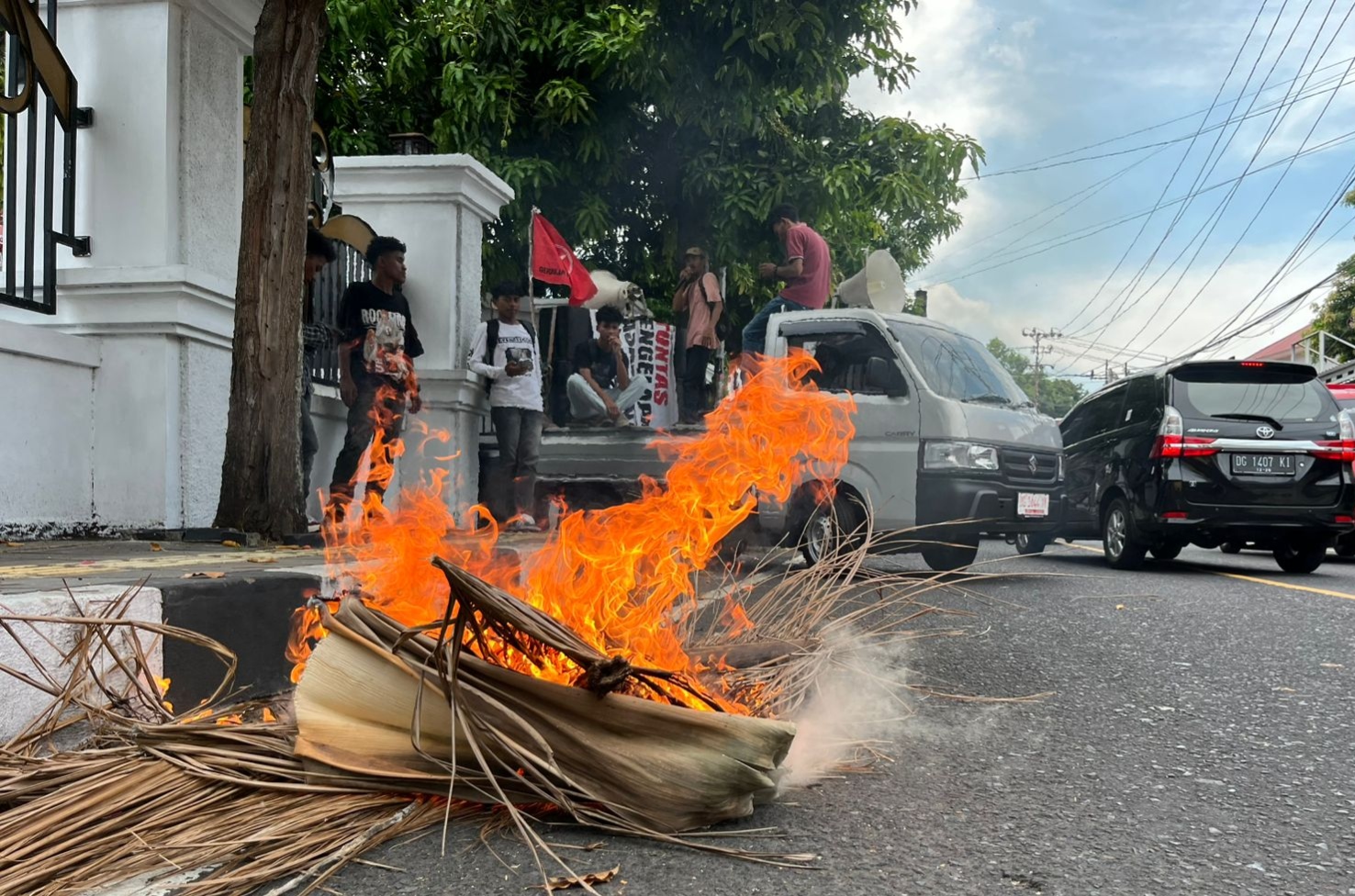 Gubernur Sherly Tjoanda Didesak Copot Kadis dan Bendahara PUPR Soal Kasus Perjadin Rp 21,7 Miliar 